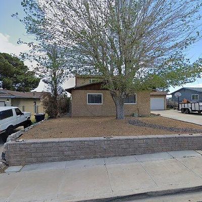 437 Fenmore Dr, Barstow, CA 92311
