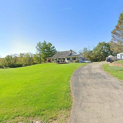 4413 Schoenling Rd, Okeana, OH 45053