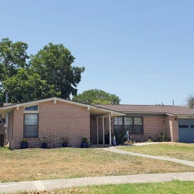 4419 Tropical Dr, San Antonio, TX 78218