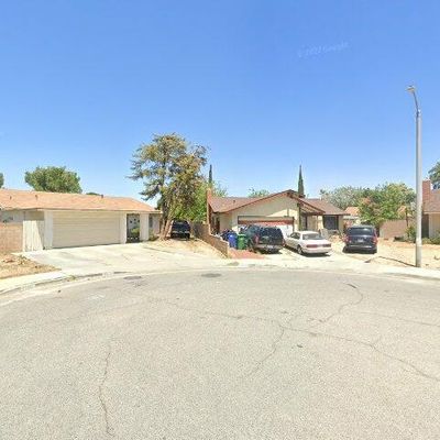 44238 Hanstead Ave, Lancaster, CA 93535