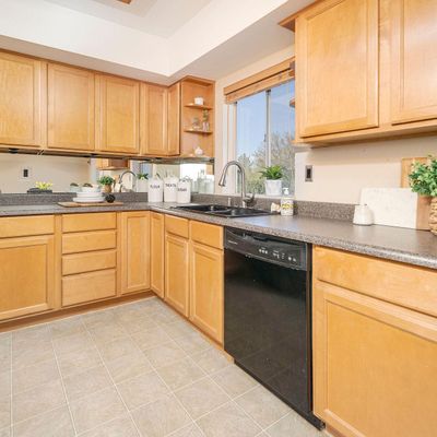 4444 E Paradise Village Pkwy N #226, Phoenix, AZ 85032