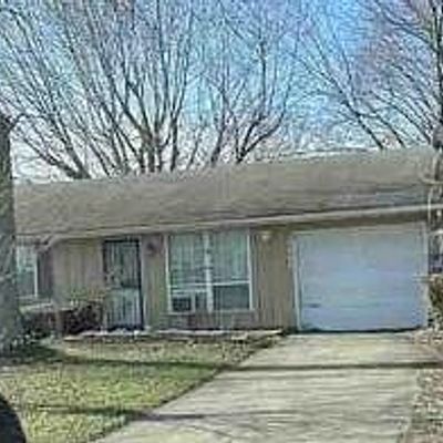 4464 Aristocrat Ln, Indianapolis, IN 46235