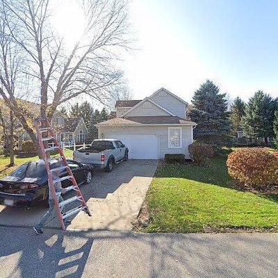 448 Kings Ct, Copley, OH 44321