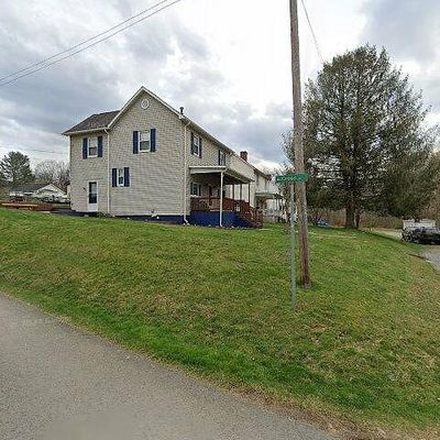 45 Sunrise St, Worthington, WV 26591