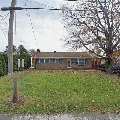 458 Maple St, Columbia, PA 17512