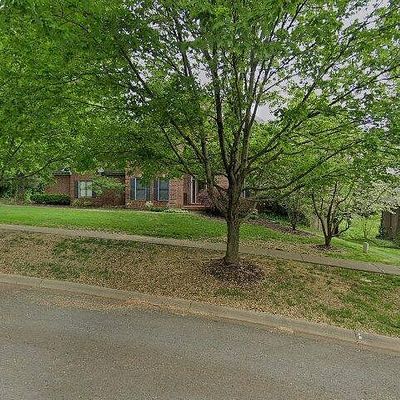 4605 Wolfcreek Pkwy, Louisville, KY 40241