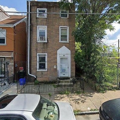 4617 Lesher St, Philadelphia, PA 19124