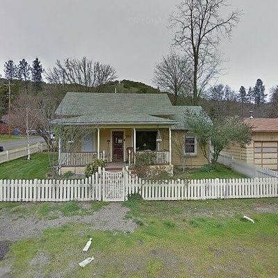 583 N 5 Th Ave, Gold Hill, OR 97525