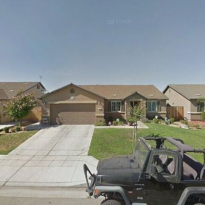 5844 W Robinson Ave, Fresno, CA 93722