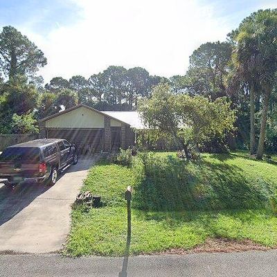 591 Darien Ave Sw, Palm Bay, FL 32908