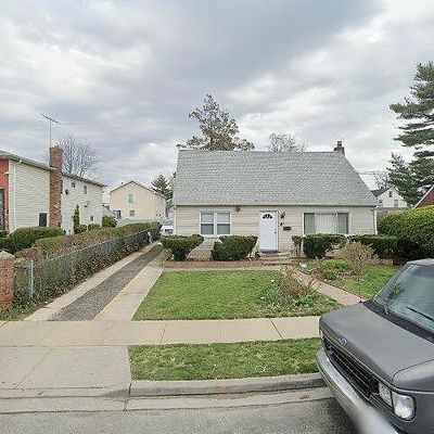 6 3 Rd Pl, Roosevelt, NY 11575