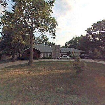 6 Country Club Dr, Olympia Fields, IL 60461