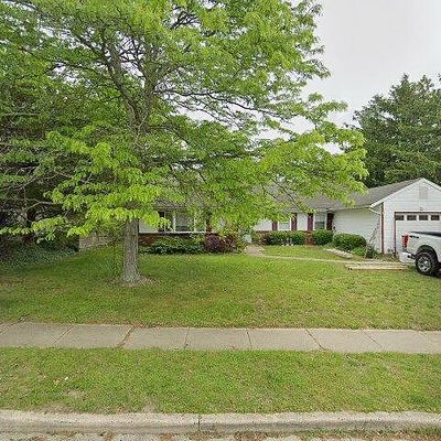 6 James Hollow Dr, Barnegat, NJ 08005