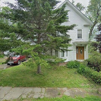 6 N Main St, Antrim, NH 03440