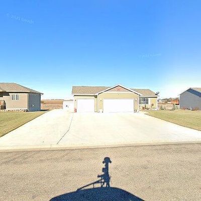 602 W 5 Th St, Volga, SD 57071