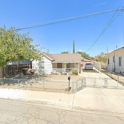 605 E Stanislaus St, Avenal, CA 93204