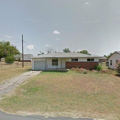 605 S Ash St, Bristow, OK 74010