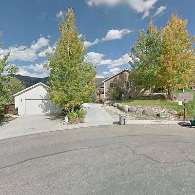 607 E 1 St St, New Castle, CO 81647