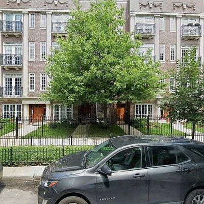 632 W Wrightwood Ave #3 E, Chicago, IL 60614