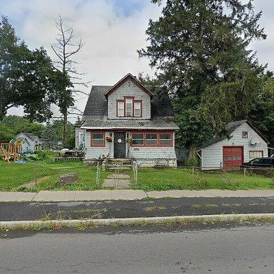 6408 S Salina St, Nedrow, NY 13120