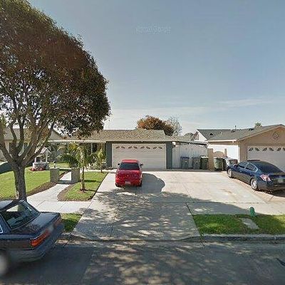 650 Geranium Pl, Oxnard, CA 93036