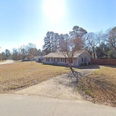 651 Yates St Ne, Aiken, SC 29801