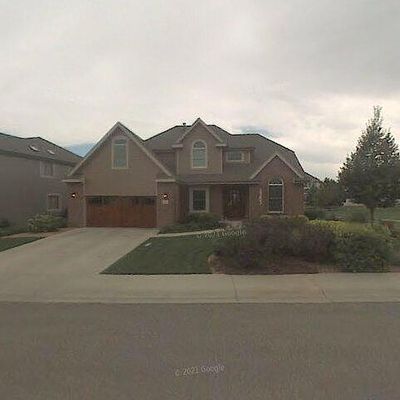 5308 Golden Willow Dr, Fort Collins, CO 80528