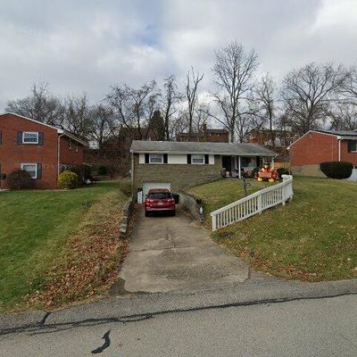 531 Firethorne Dr, Monroeville, PA 15146