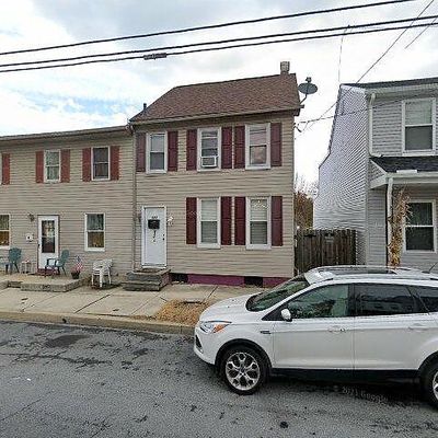 533 Manor St, Columbia, PA 17512