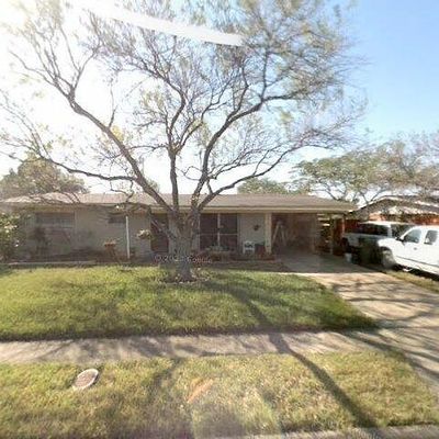 54 Evergreen Dr, Brownsville, TX 78520