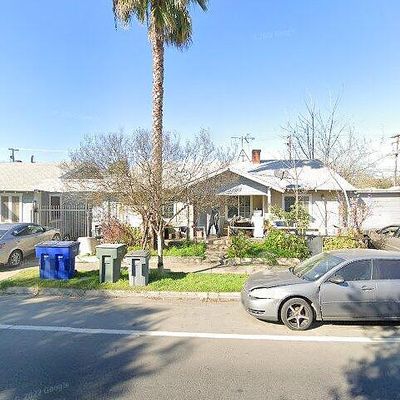 543 E Shields Ave, Fresno, CA 93704