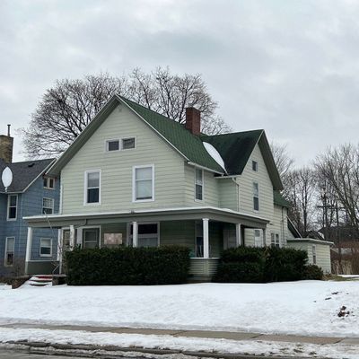 546 Lyon St Ne, Grand Rapids, MI 49503