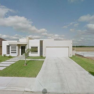 5483 Barbwire Ln, Brownsville, TX 78526