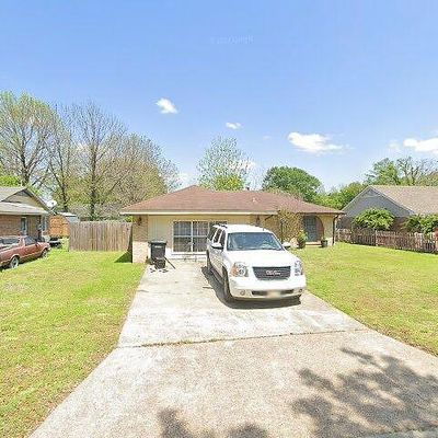 558 Ash Cv, Greenville, MS 38701