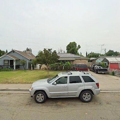 567 E St, Waterford, CA 95386