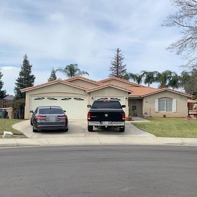 5710 Lucca Ct, Bakersfield, CA 93308