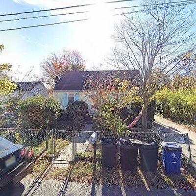 58 E Ocean Ave, Villas, NJ 08251