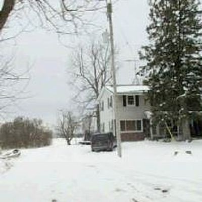 712 E Finerty Rd, West Branch, MI 48661