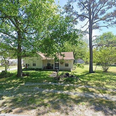 720 West Ave, Baxter Springs, KS 66713