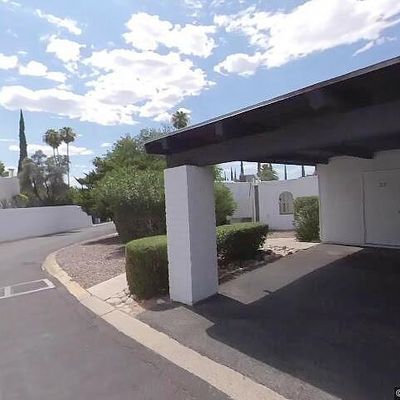 724 W Roller Coaster Rd, Tucson, AZ 85704