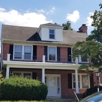 736 Noble St, Norristown, PA 19401