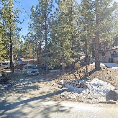 744 W Aeroplane Blvd, Big Bear City, CA 92314