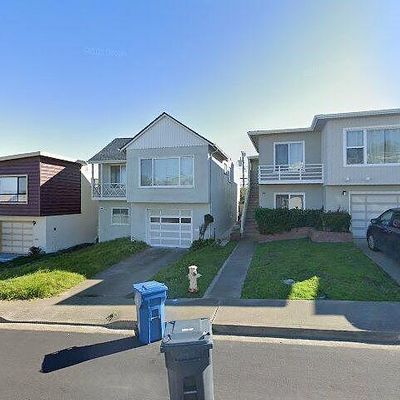 75 Morningside Dr, Daly City, CA 94015