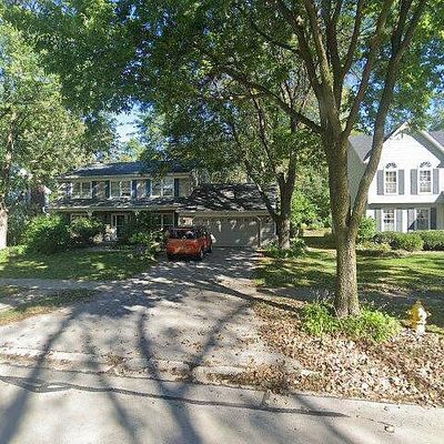 750 Glenbard Rd, Glen Ellyn, IL 60137