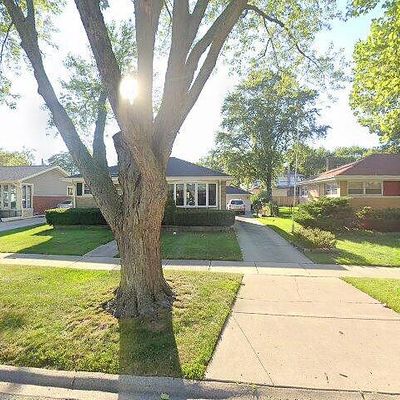 7528 N Neva Ave, Niles, IL 60714