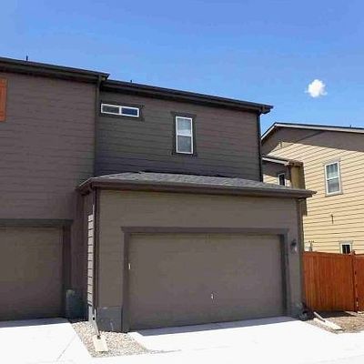 7611 S Yakima Ct, Aurora, CO 80016