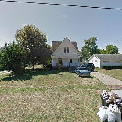 770 E 3 Rd St, Galesburg, IL 61401