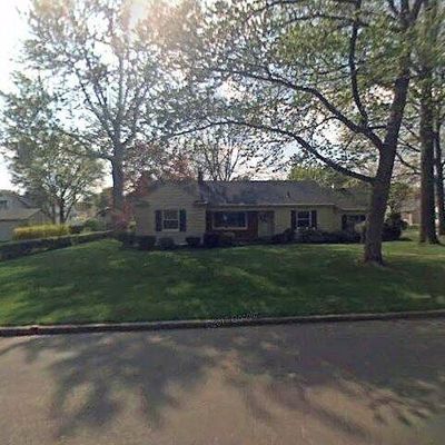 780 Morningview Ave, Akron, OH 44305