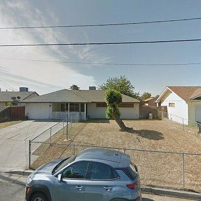 787 Pioneer Ave, Porterville, CA 93257