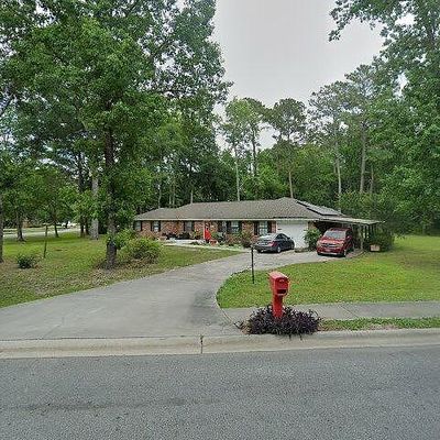 790 Forest St, Hinesville, GA 31313